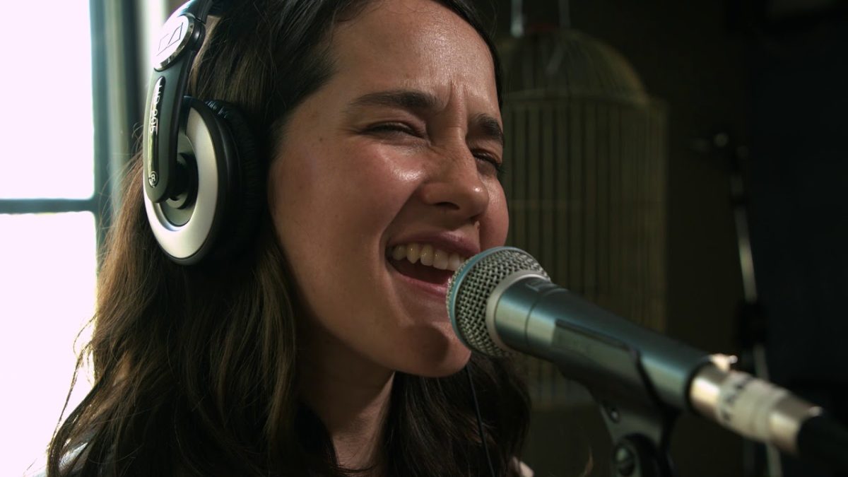 Ximena Sariñana - ¿Qué Tiene? (Live on KEXP)