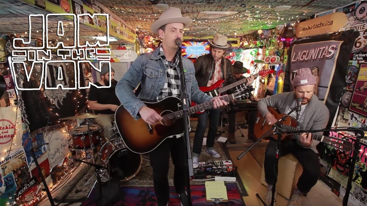 SIR CANYON - "Cindy, Come Over" (Live at JITV HQ in Los Angeles, CA 2018) #JAMINTHEVAN