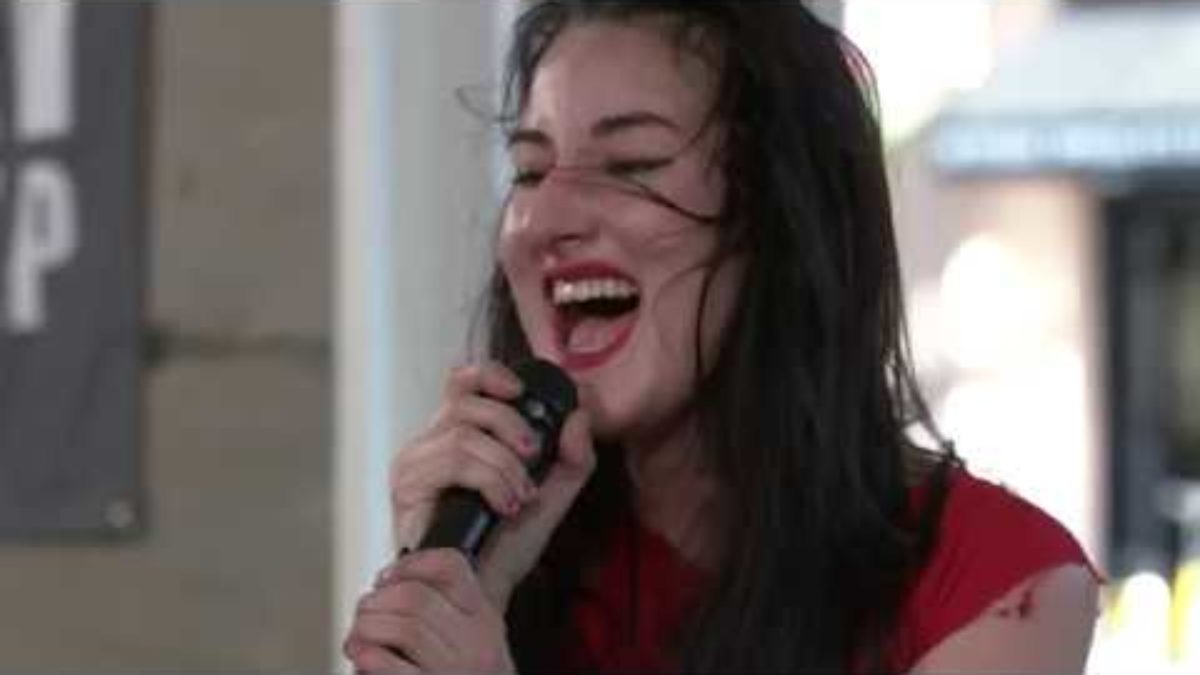 Zola Jesus - Exhumed (Live on KEXP)