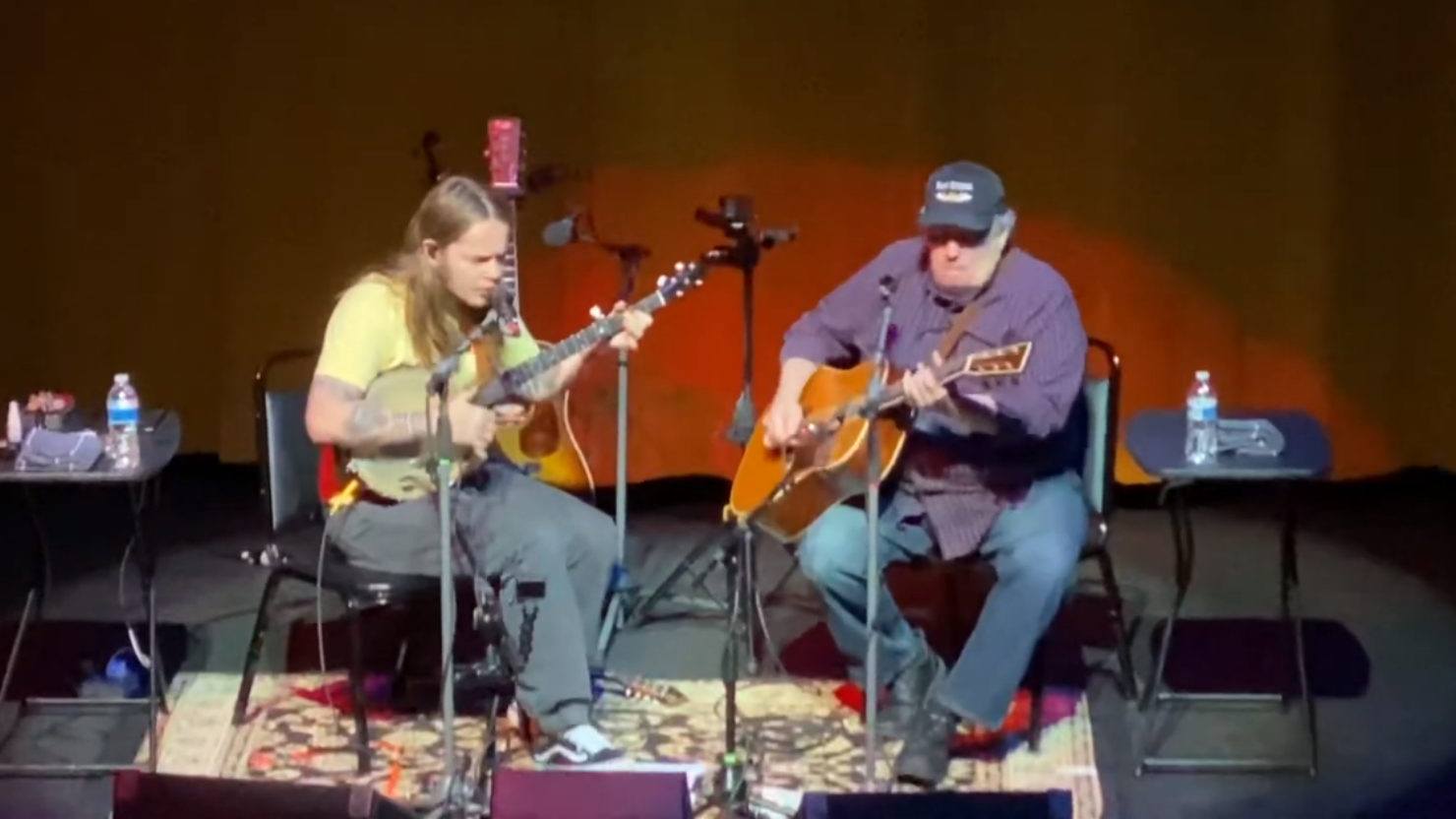 Billy Strings & Terry Barber Present ‘Family Strings’ In Bay City