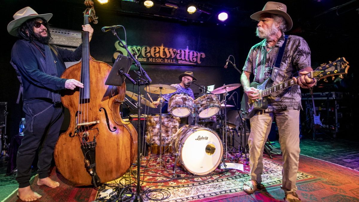Bob Weir & Wolf Bros Cancel Remaining 2020 Tour Dates