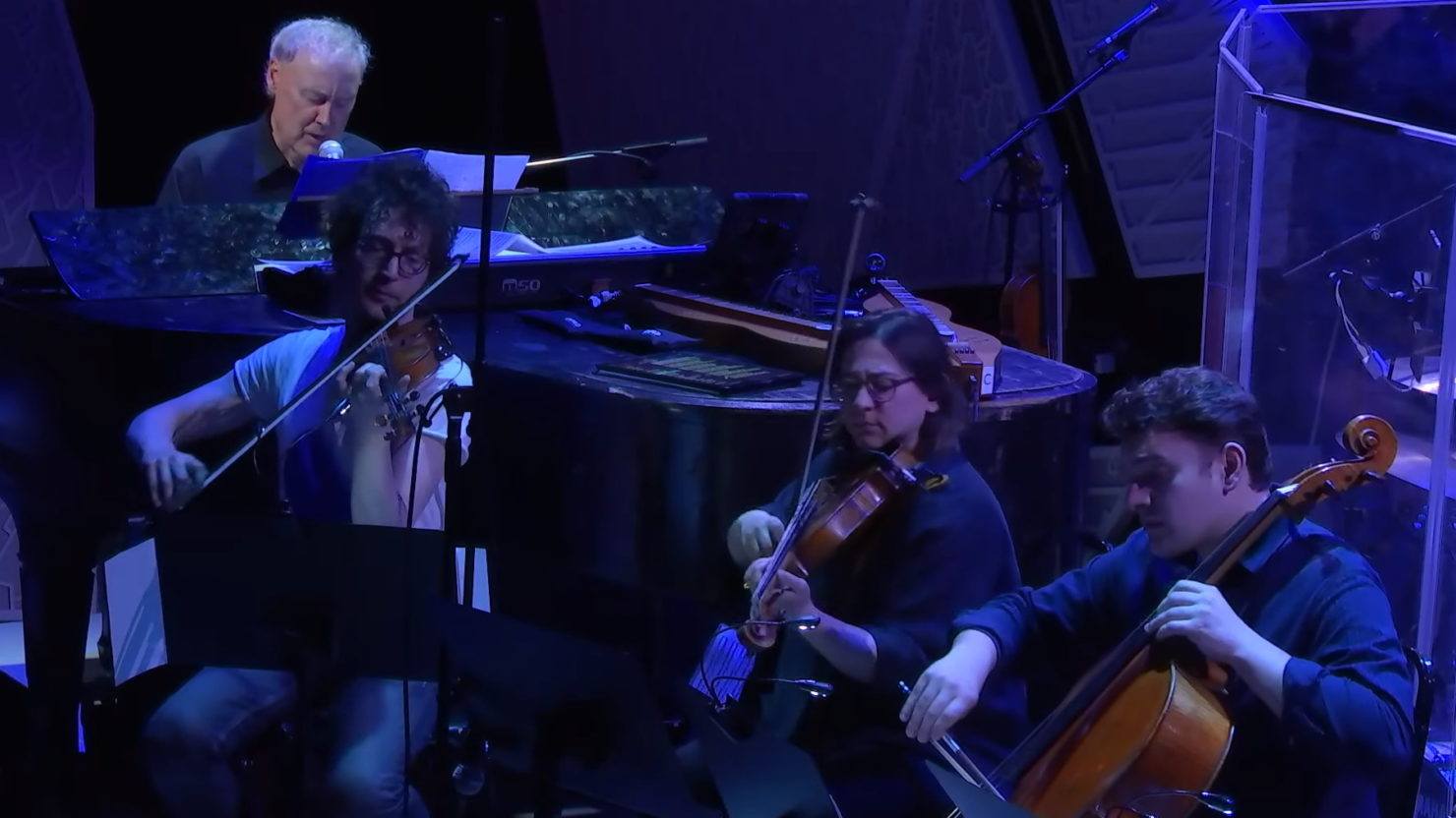 Bruce Hornsby Performs ‘Mandolin Rain’ With yMusic