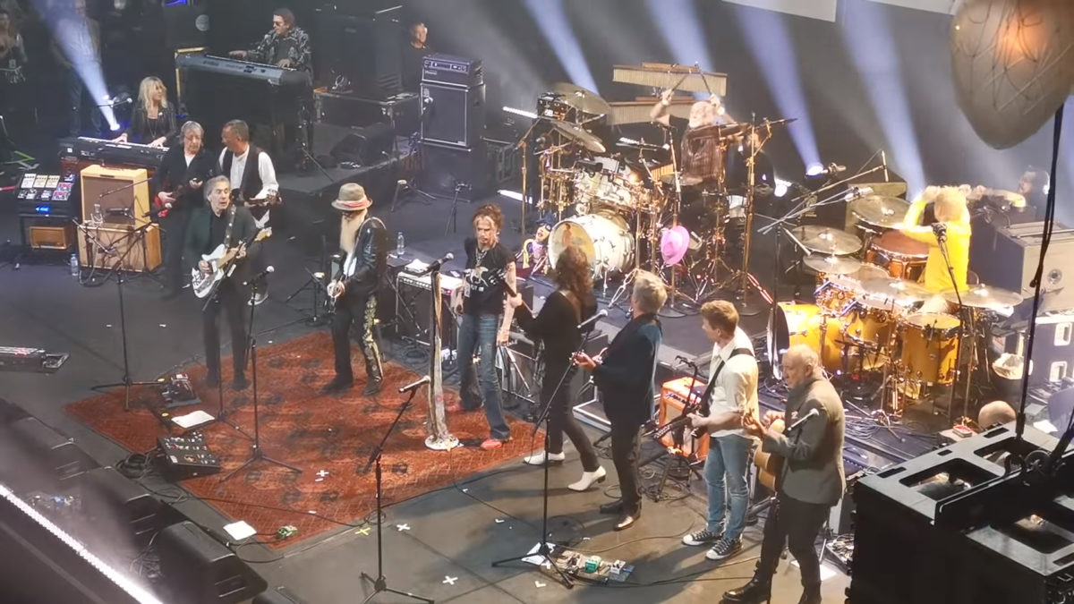Mick Fleetwood, David Gilmour, Pete Townshend & More Play Peter Green All-Star Tribute Concert
