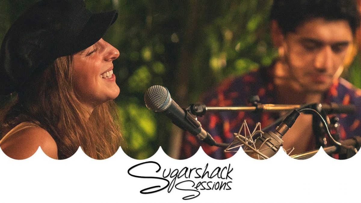 Leah Woods - Mama Says (Live Acoustic) | Sugarshack Sessions