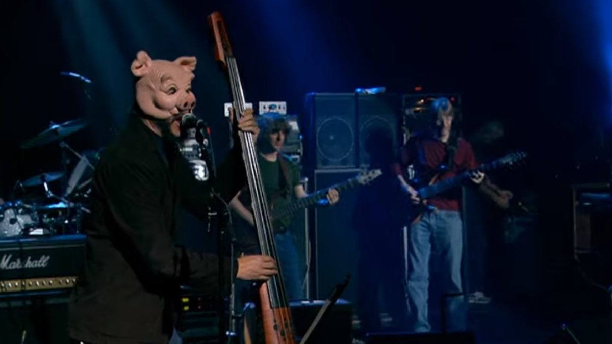 Les Claypool, Mike Gordon, Phil Lesh & More Perform ‘D’s Diner’ At 2005 Jammys