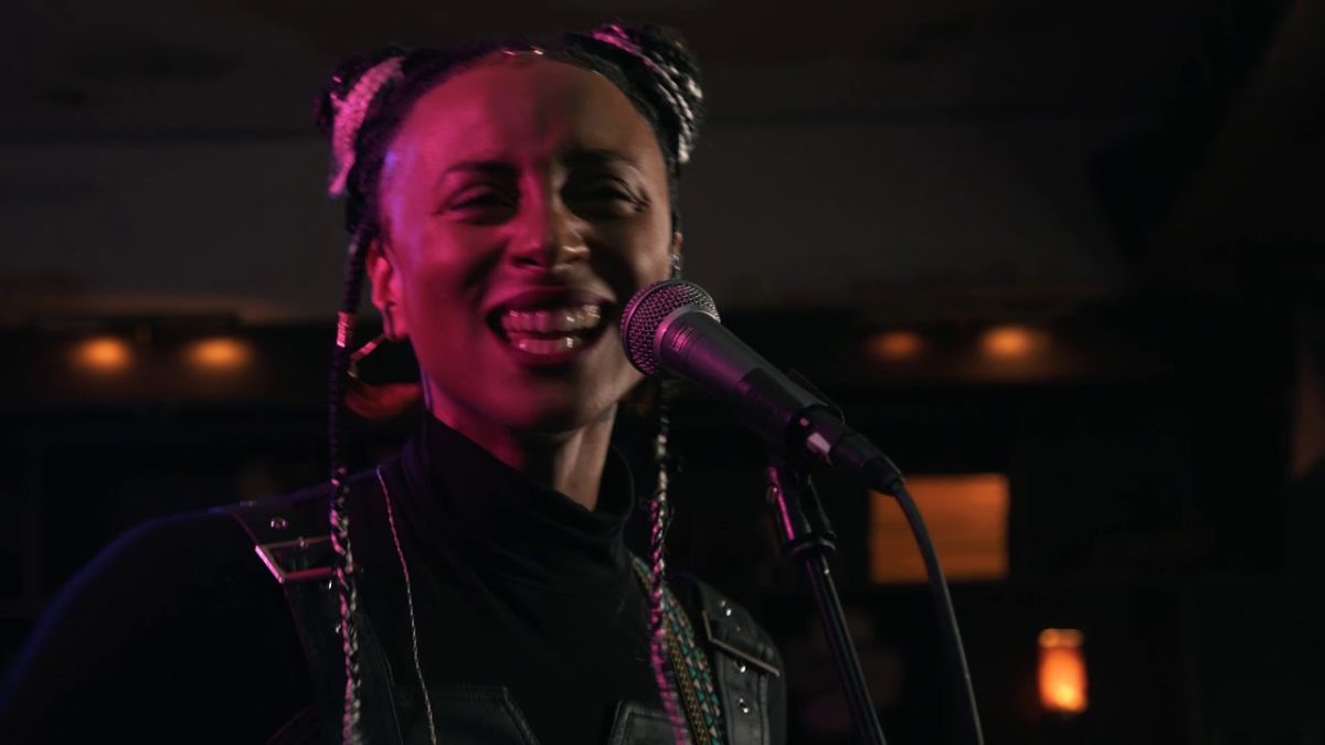 Loah - April Brave (Live on KEXP)