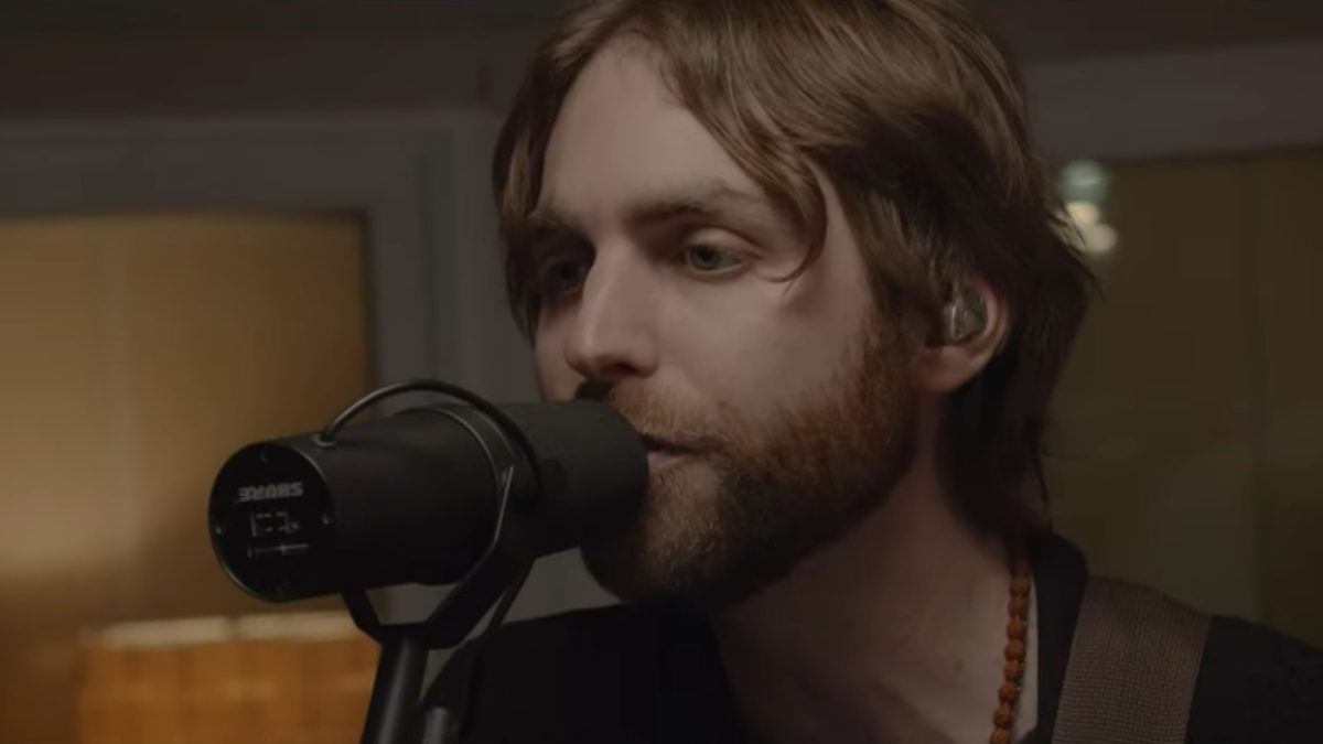Sadler Vaden Shares ‘Modern Times’ Video