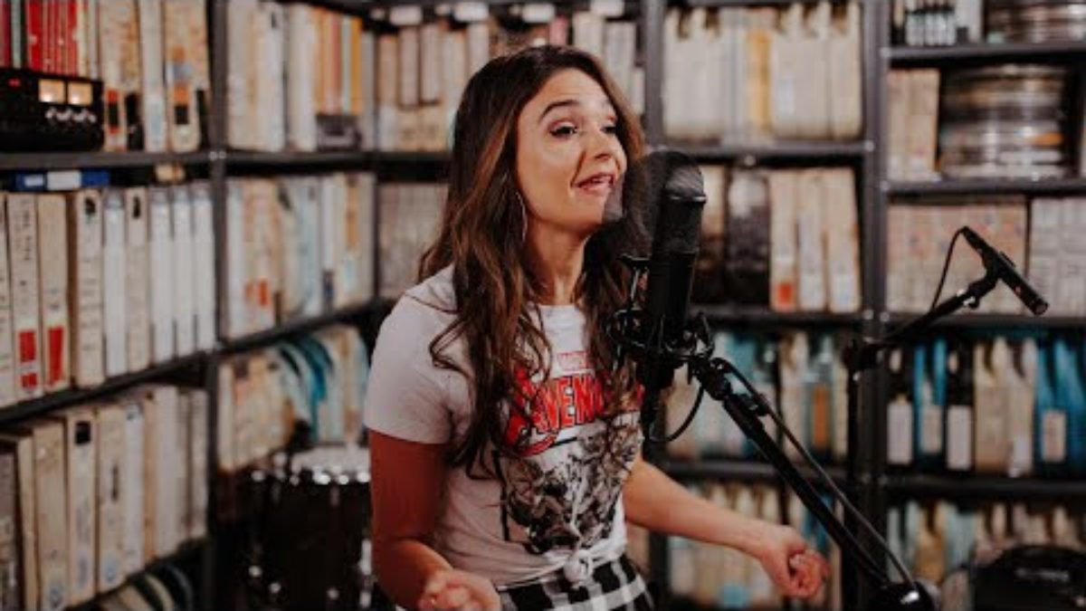 Sam DeRosa at Paste Studio NYC live from The Manhattan Center