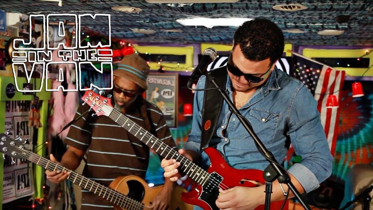 ETHAN TUCKER - "Little Wing" (Live at JITV HQ in Los Angeles, CA 2016) #JAMINTHEVAN