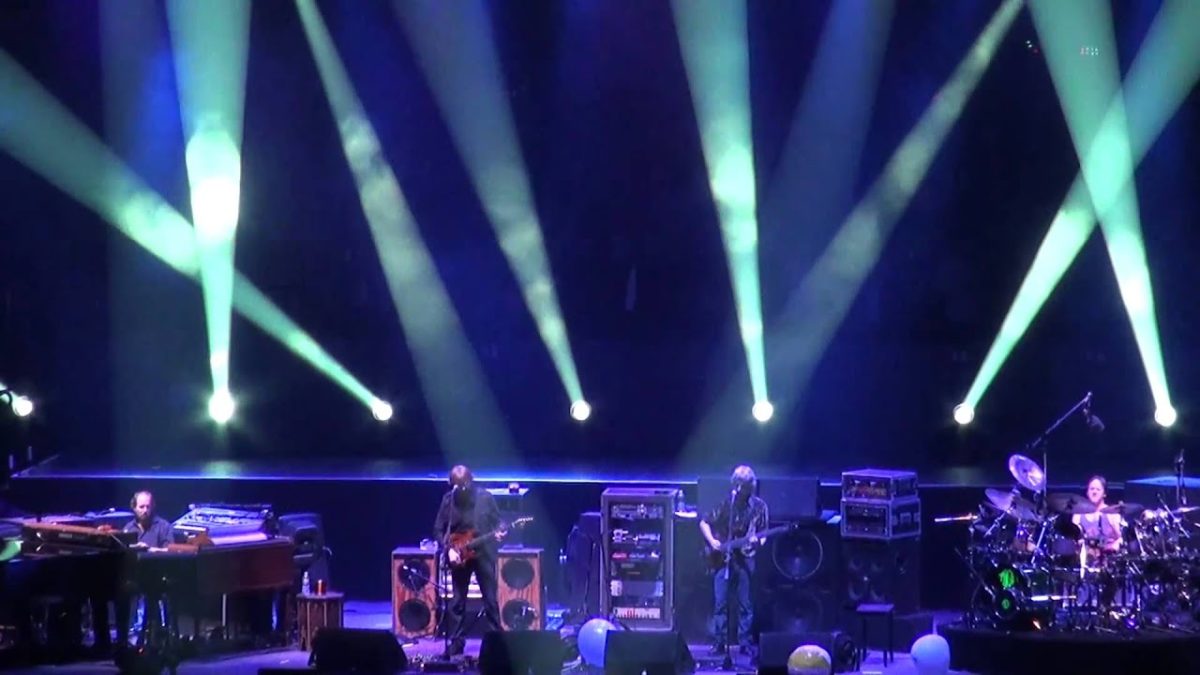 Phish | 12.31.10 | You Enjoy Myself → Manteca → You Enjoy Myself