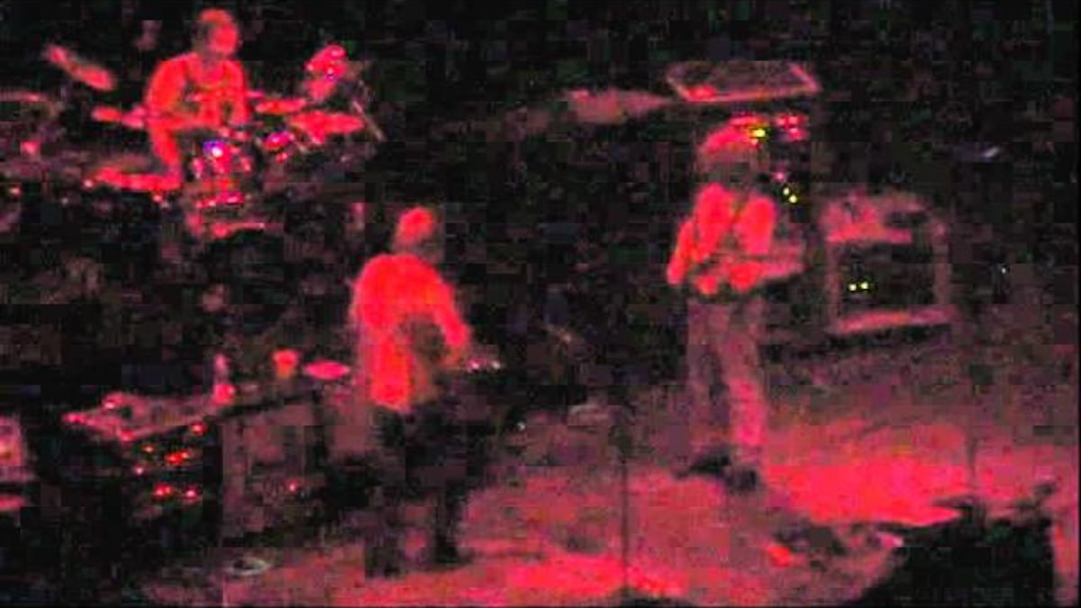 2003-12-29 - American Airlines Arena - Set Two