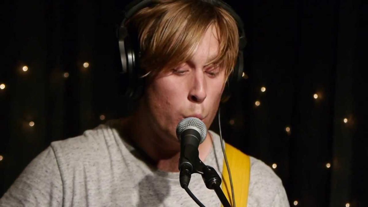 AAN - Haunted Million Ways (Live on KEXP)