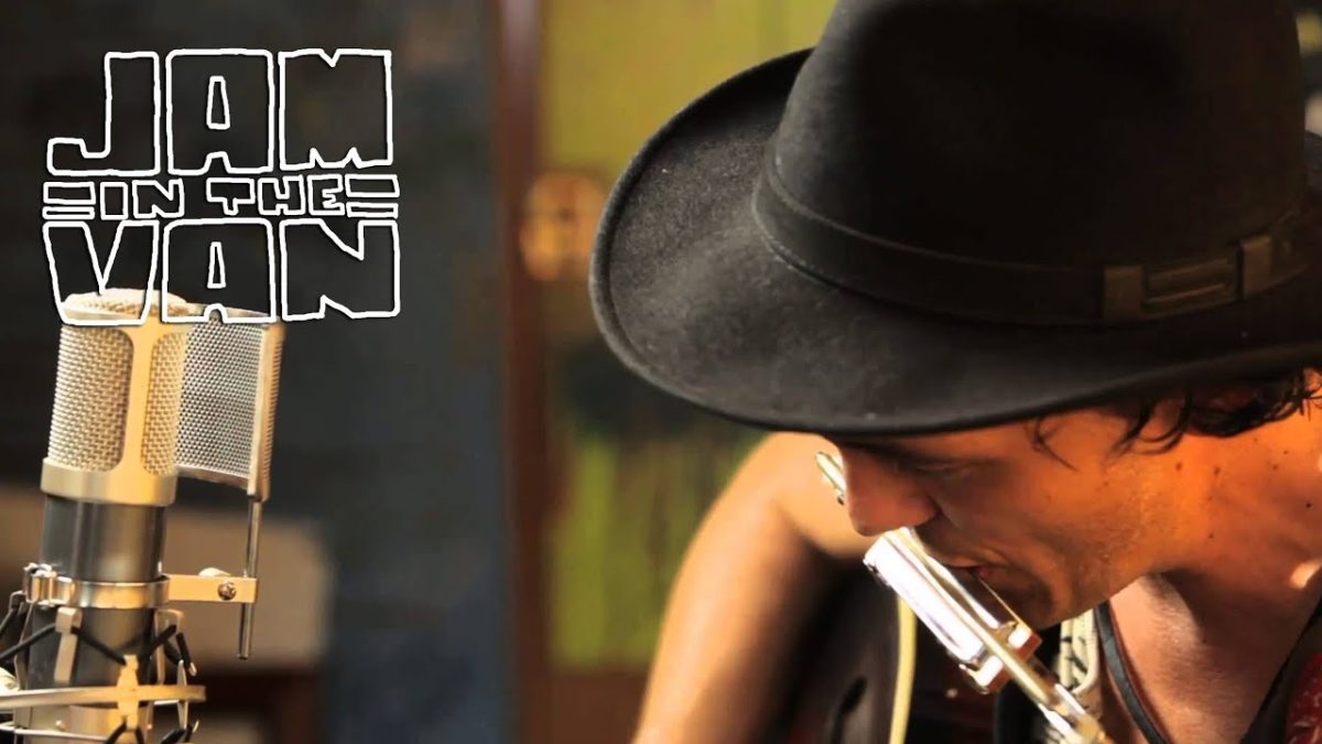 AARON EMBRY - "So I Turn" (Live at Way Over Yonder) #JAMINTHEVAN