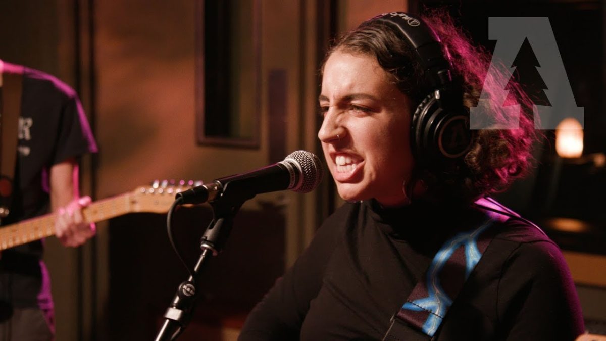 Alex Napping - Tender | Audiotree Live