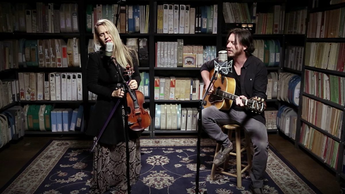 American Young - Slow Ride - 6/2/2017 - Paste Studios, New York, NY