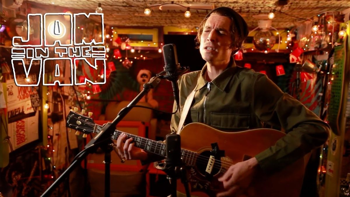 DAN LAYUS - "Driveway" (Live from JITV HQ in Los Angeles, CA 2017) #JAMINTHEVAN