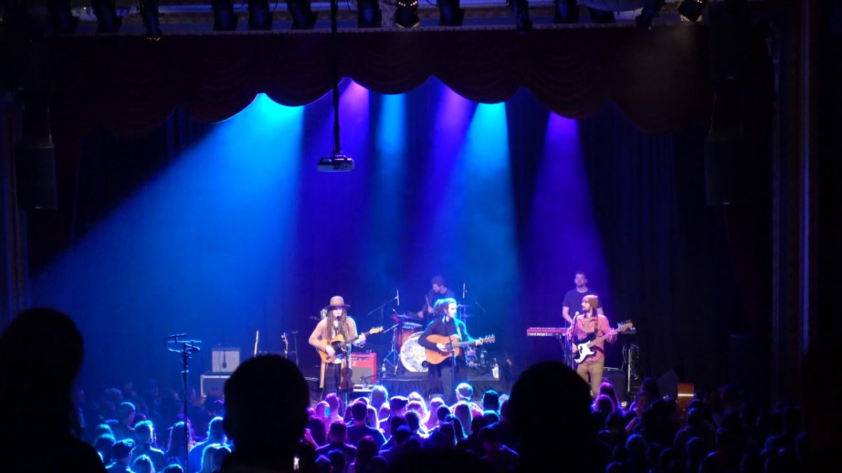 THE WAY DOWN WANDERERS : She's Alright : {4K Ultra HD} : Castle Theater : Bloomington, IL : 3/9/19