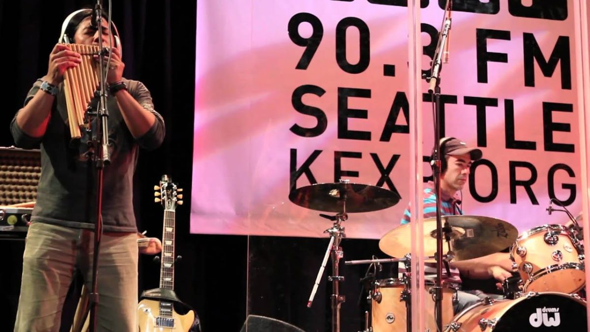 Aterciopelados - Ataque De Risa (Live on KEXP)