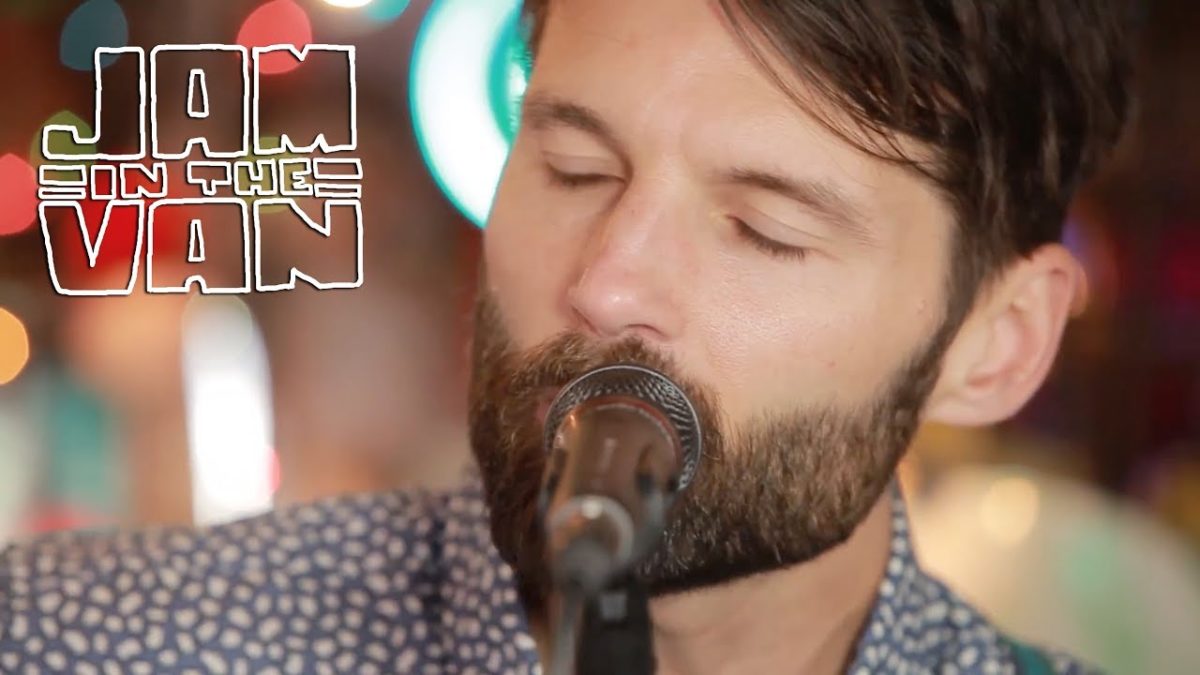 BAY LEDGES - "Safe" (Live at JITV HQ in Los Angeles, CA 2017) #JAMINTHEVAN