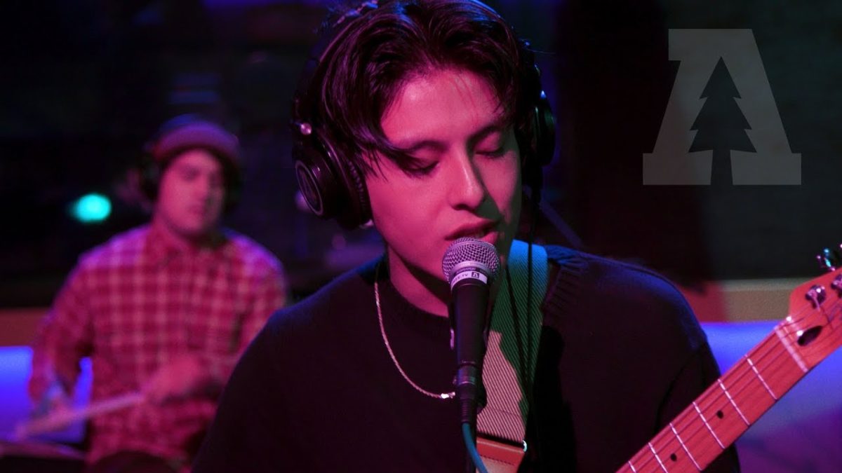 Beach Goons - Tar | Audiotree Live