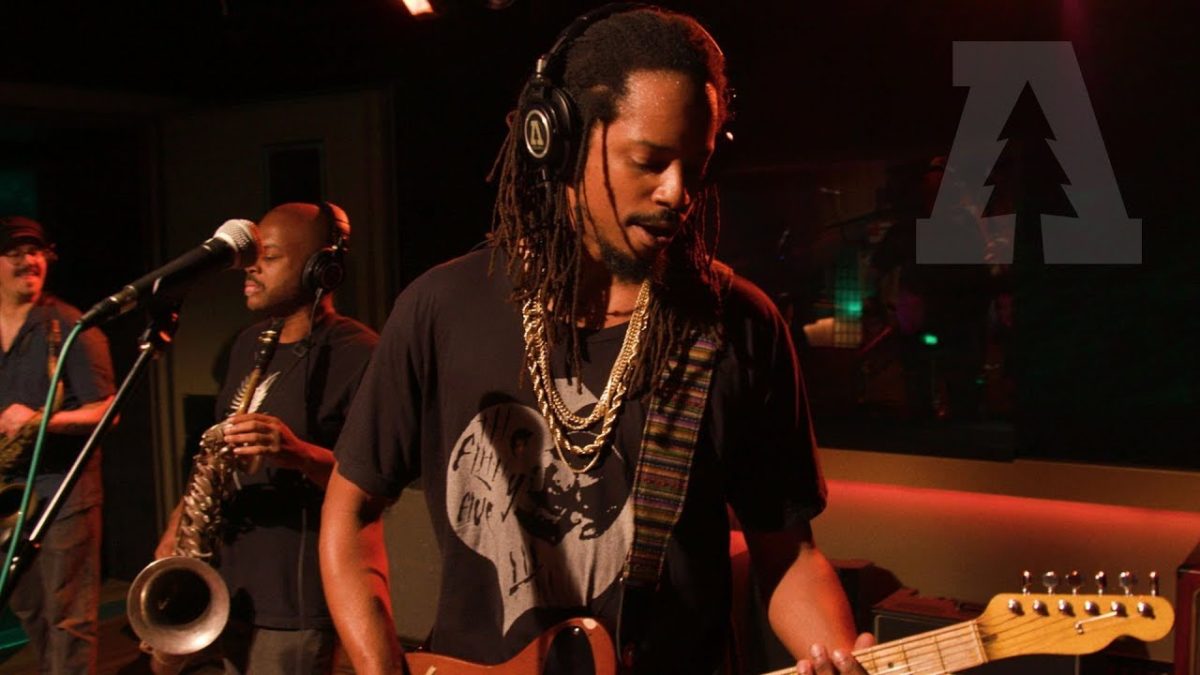 Black Joe Lewis & The Honeybears - Do Yourself In | Audiotree Live