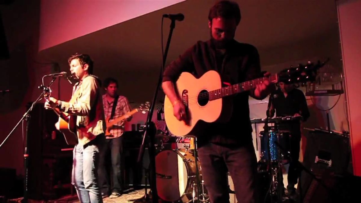 Black Whales - Rattle Yer Bones (Live at The Woods)