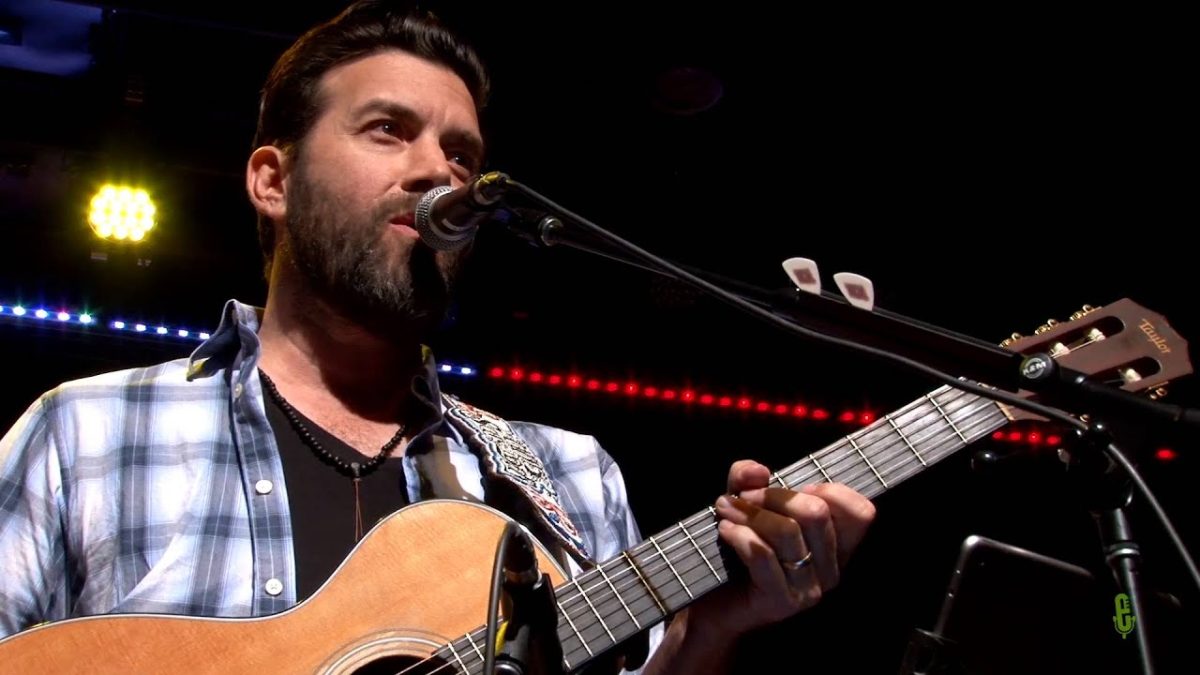Bob Schneider - Ventilation (eTown webisode #935)