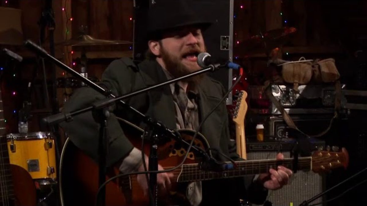 Brooks Strause - The Fall - 10/10/2009 - Codfish Hollow Barn - Maquoketa, IA