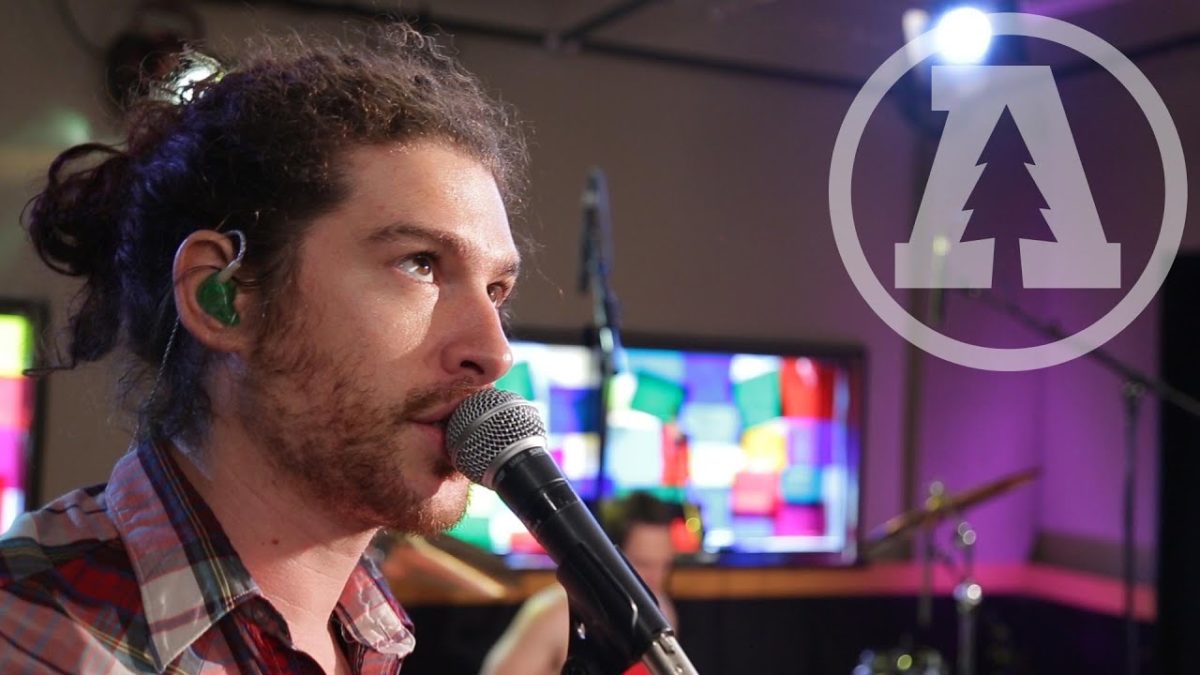 BUHU - My Baby Burns So Bright - Audiotree Live
