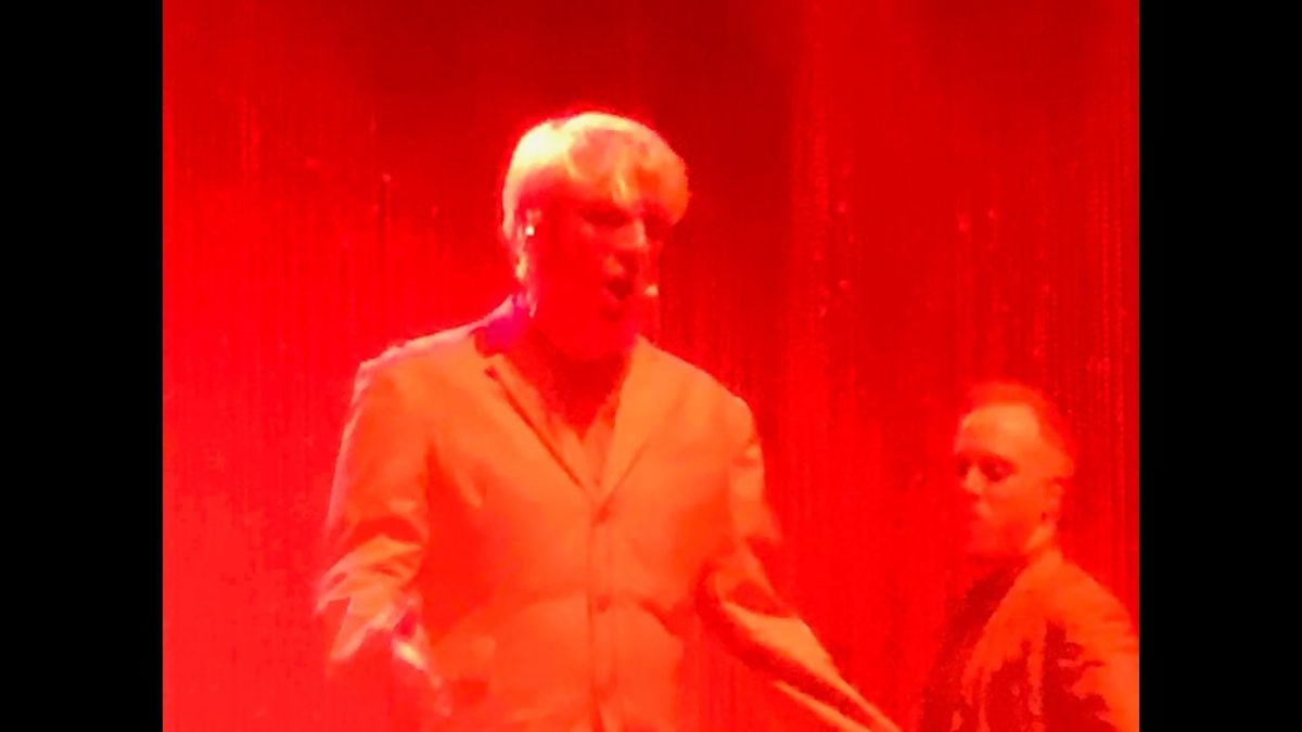DAVID BYRNE : The Great Curve : {4K Ultra HD} : At The Lawn : Indianapolis, IN : 6/9/2018