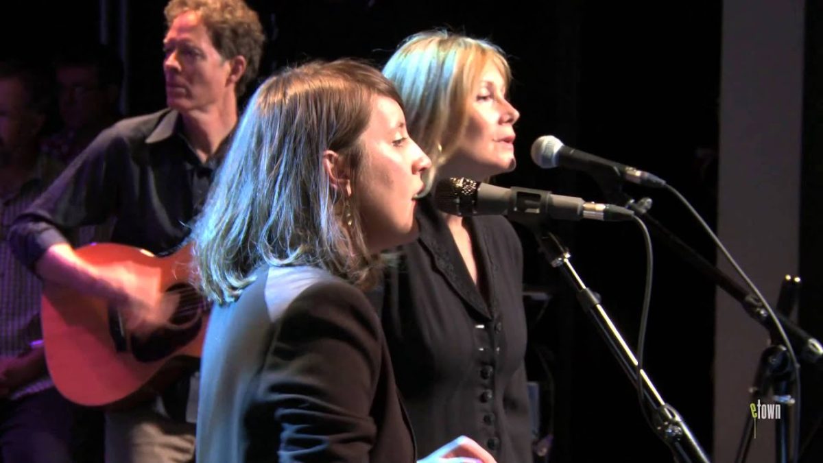 Caitlin Rose - "I Was Cruel" (eTown webisode #501)