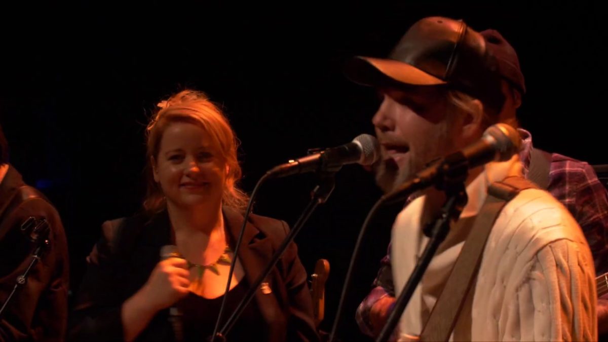 Can't Find My Heart - Broken Social Scene - Live from Here