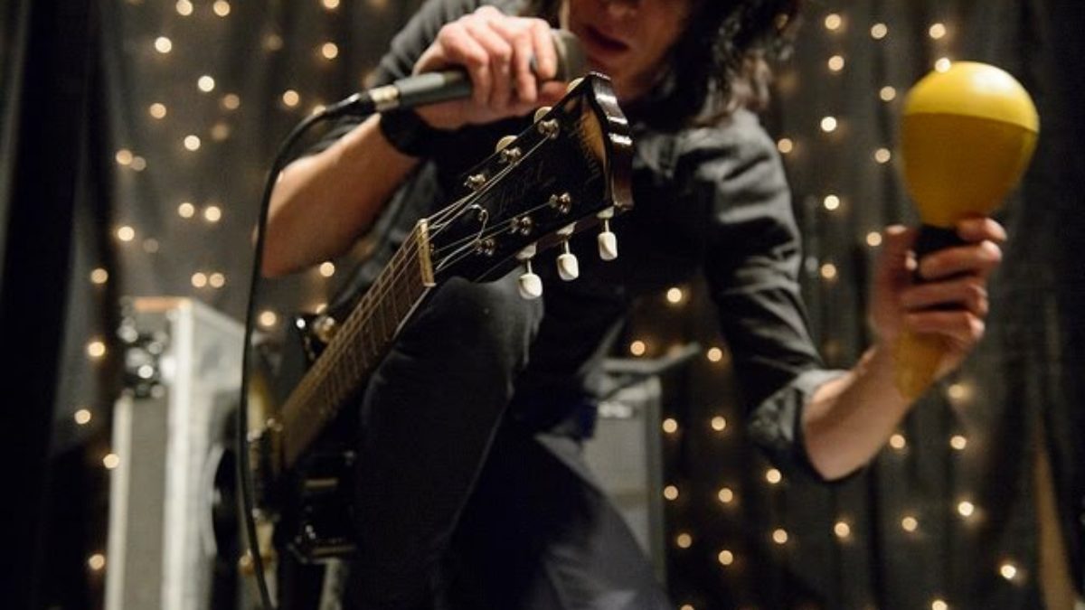 Capsula - El Infierno & Dead Or Alive (Live on KEXP)