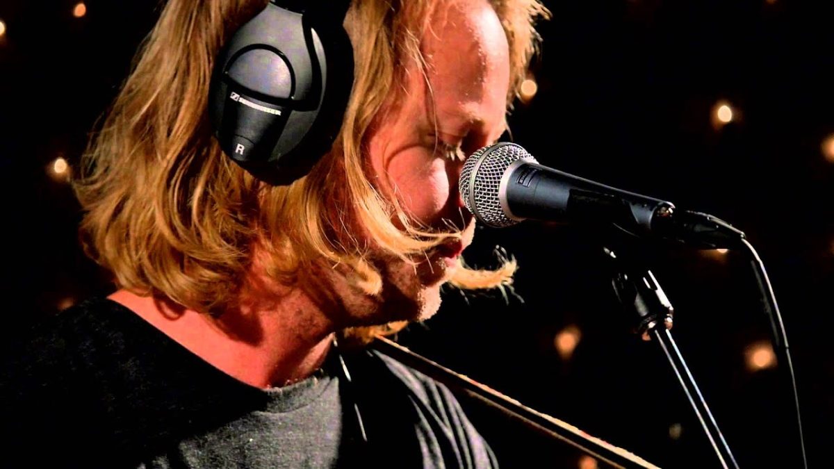 Cayucas - Hella (Live on KEXP)
