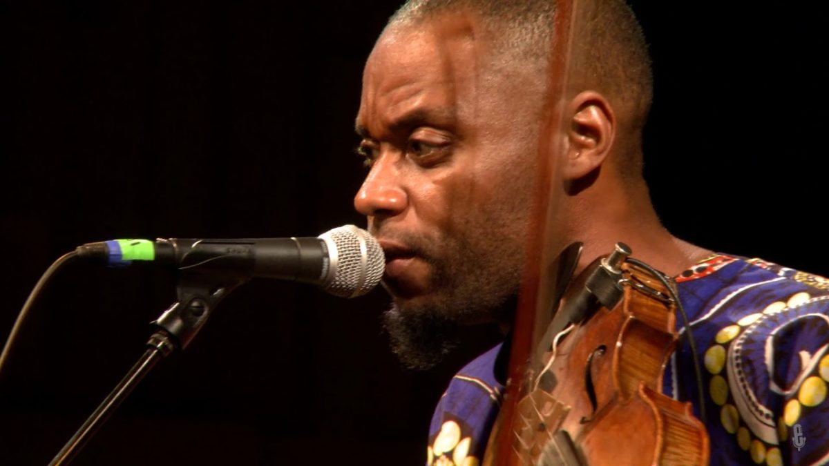 Cedric Watson - Midland Two Step (eTown webisode #1304)