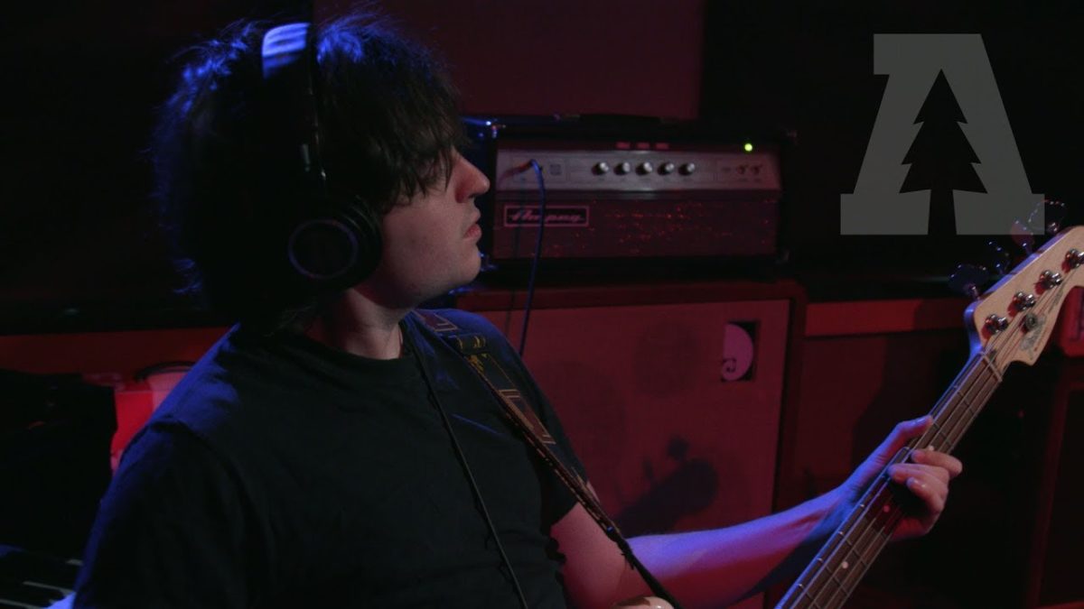Cende - End / Anna / Good Crime | Audiotree Live