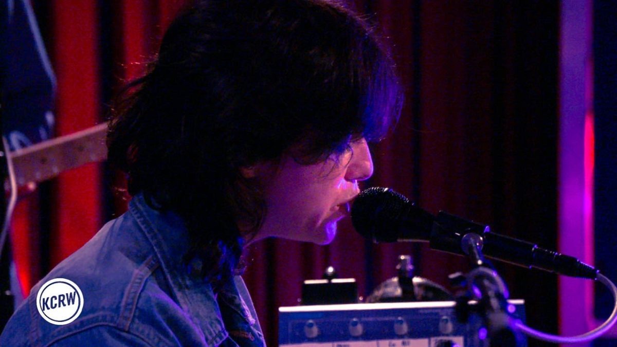 Charlotte Gainsbourg performing "Sylvia Says" live on KCRW