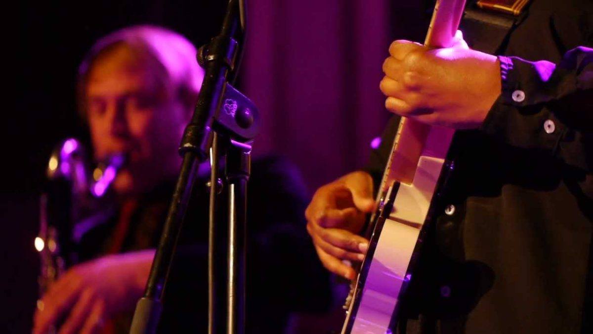 Cold Specks - Blank Maps (Live at Little Big Show)
