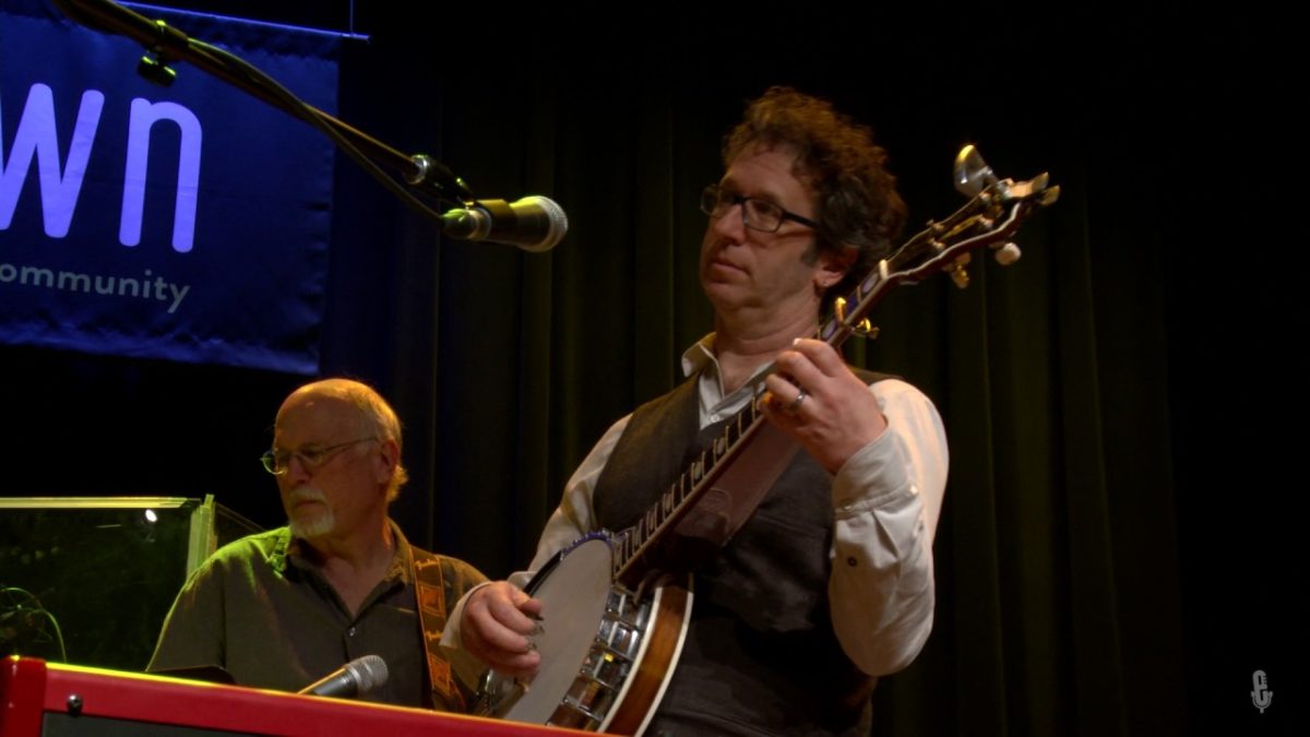 Colin Hay - Come Tumblin' Down (eTown webisode #1129)