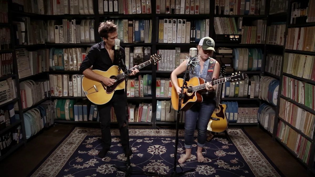 Crystal Bowersox - A Broken Wing - 6/13/2017 - Paste Studios, New York, NY