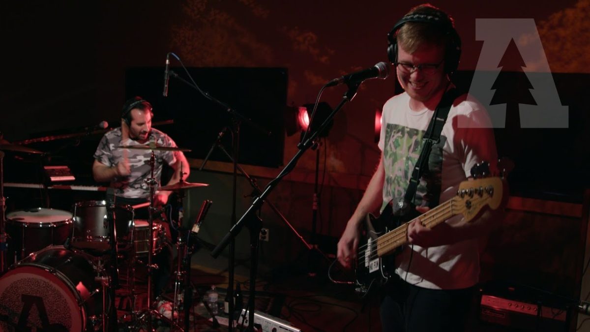 Pkew Pkew Pkew - Mid-20's Skateboarder/Hangin' Out/The Prime Minister... - Audiotree Live (2 of 4)