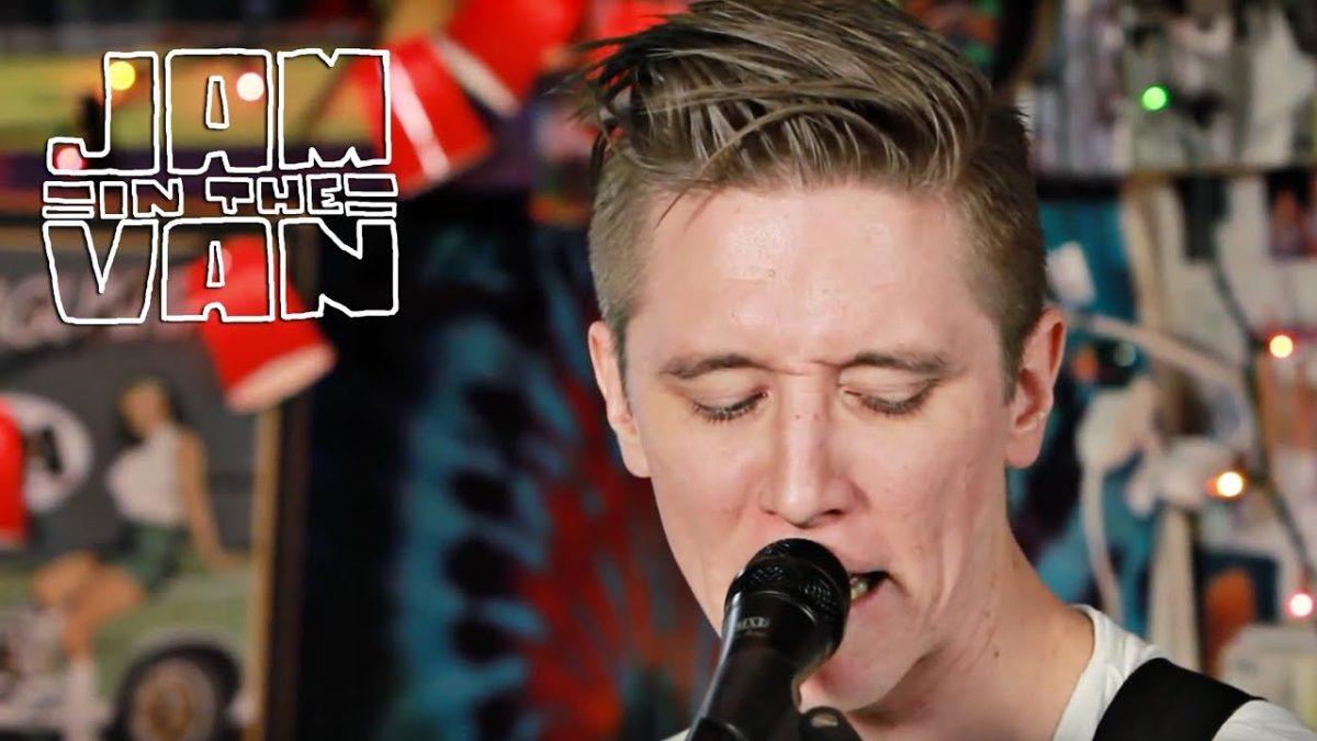 THE DIAMOND LIGHT - "Heathens" (Live at Live on Green in Pasadena, CA 2015) #JAMINTHEVAN