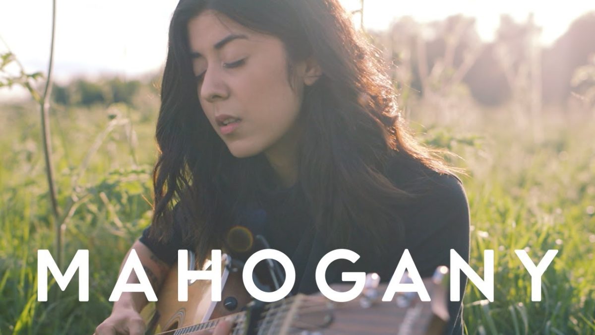 Daniela Andrade - Shore | Mahogany Session