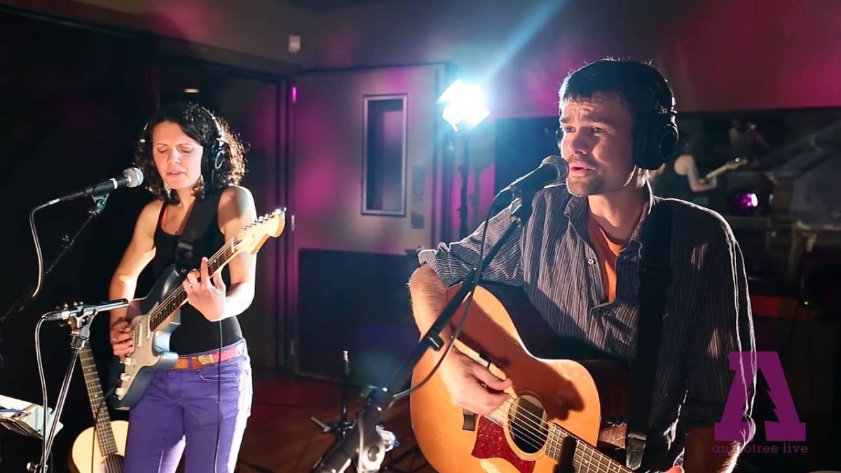 Dave McGraw and Mandy Fer - Serotiny (May Our Music) | Audiotree Live