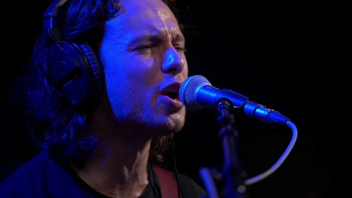 Desert Mountain Tribe - Way Down (Live on KEXP)