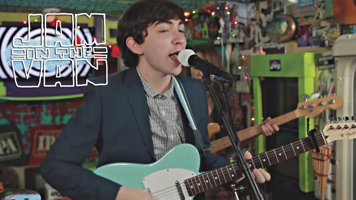 DYLAN GARDNER - "Nothing Without You" (Live at JITV HQ in Los Angeles, CA) #JAMINTHEVAN