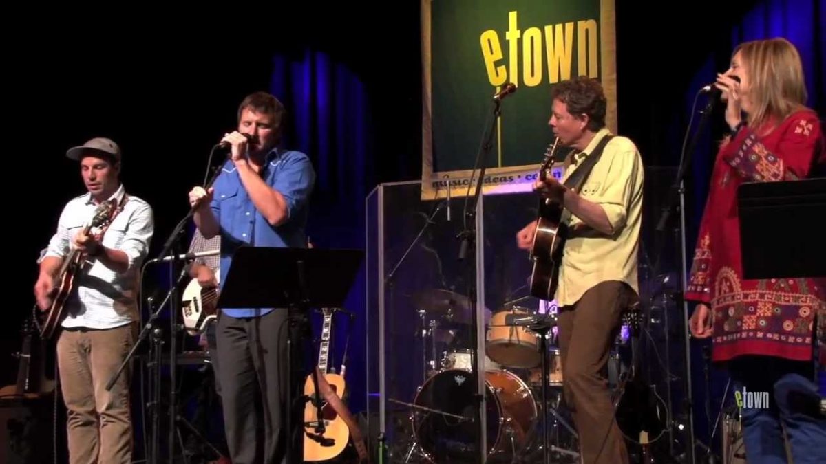 eTown Finale with Reed Foehl & Kat Edmonson - A Little Help From My Friends (eTown webisode #335)