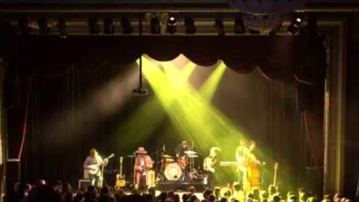 THE WAY DOWN WANDERERS : Principles Of Salt : {4K Ultra HD} : Castle Theater : Bloomington : 3/9/19