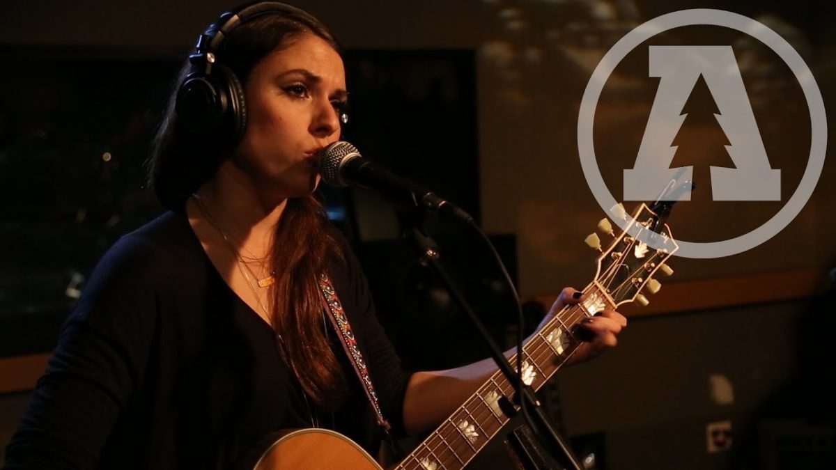 Escondido - Rodeo Queen - Audiotree Live (2 of 6)