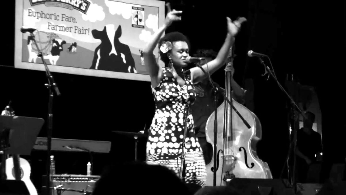 eTown webisode 15 - Meklit Hadero performance